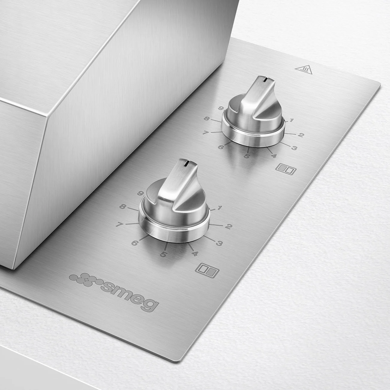 Smeg 90 cm built in electric barbecue (BBQE90XAU) - Image 5