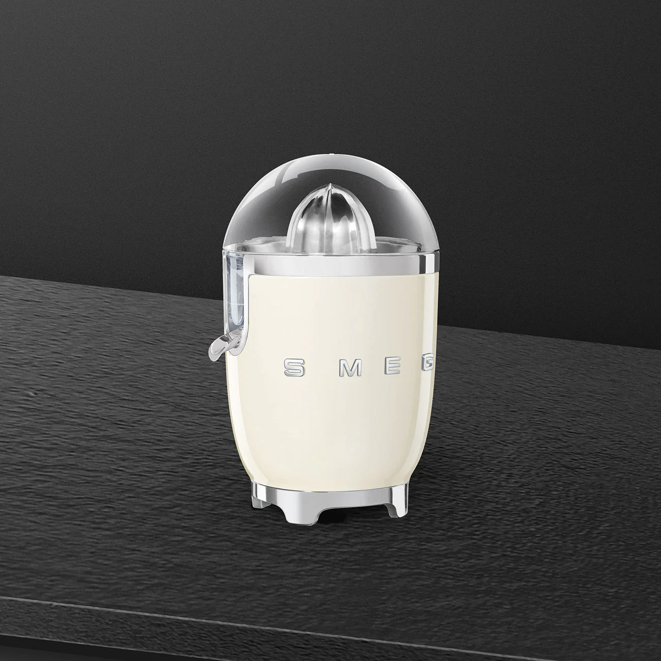 50's Style Citrus Juicer - Cream (CJF11CRAU) - Image 4