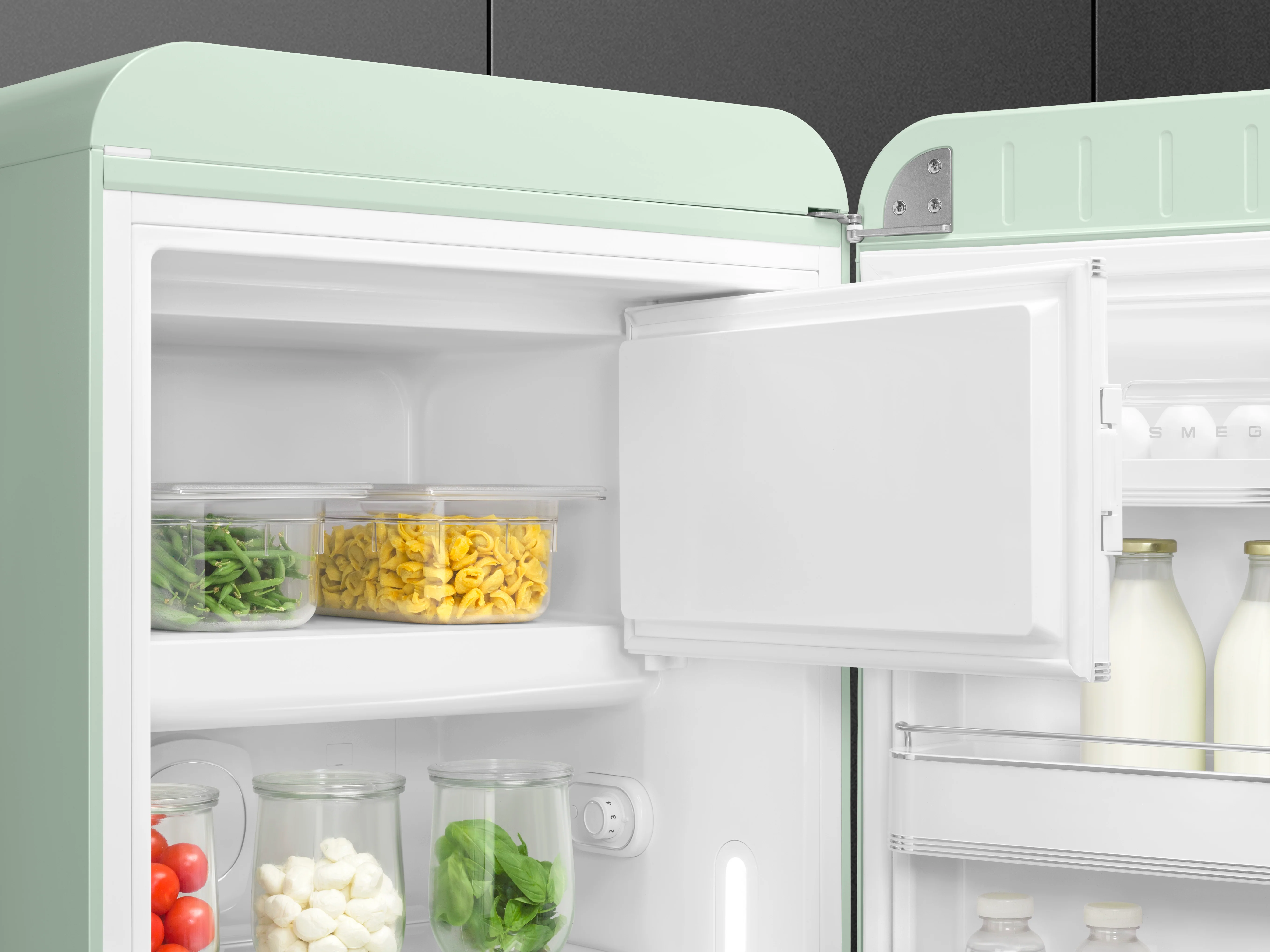 FAB28 50's Style 270L Retro Refrigerator Right Hand Hinge - Pastel Green (FAB28RPG5AU) - Image 10